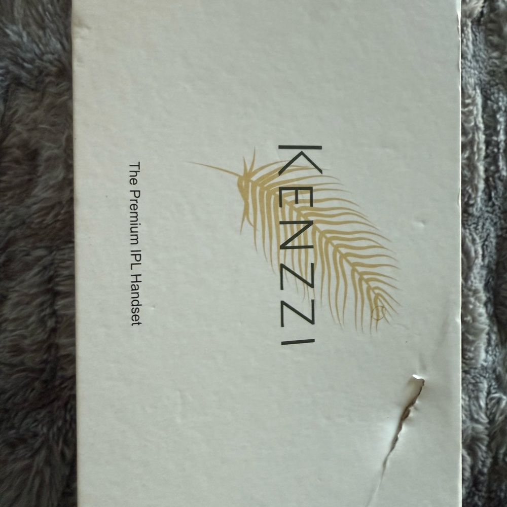 KENZZI The Premium IPL Handset Hair Removal Device